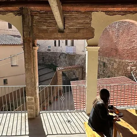 Roca Foradada En Casa Cami De Les Aiguees * Monistrol de Montserrat